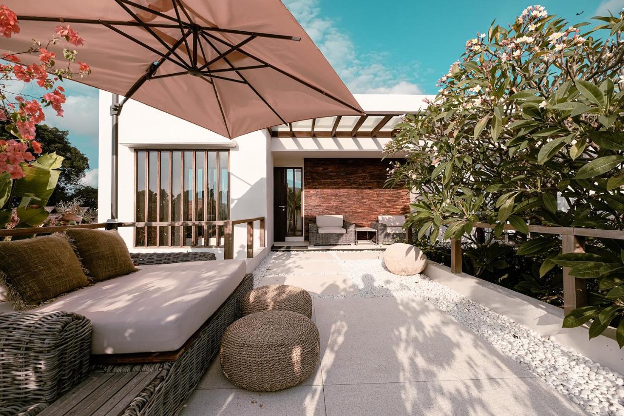 ג'ימבאראן Sunset Palms Beach Villa מראה חיצוני תמונה
